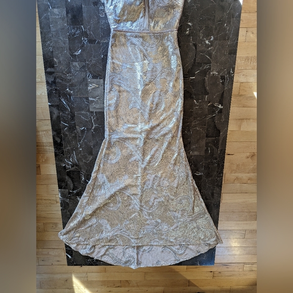 Occasion formal dress - Picture 9 of 10